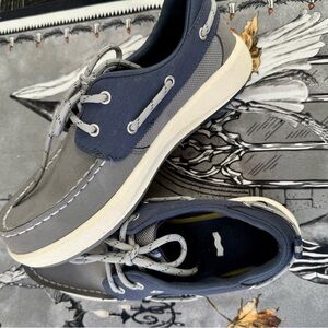 Sperry Boat Shoes, Youth Size 3 *like new*